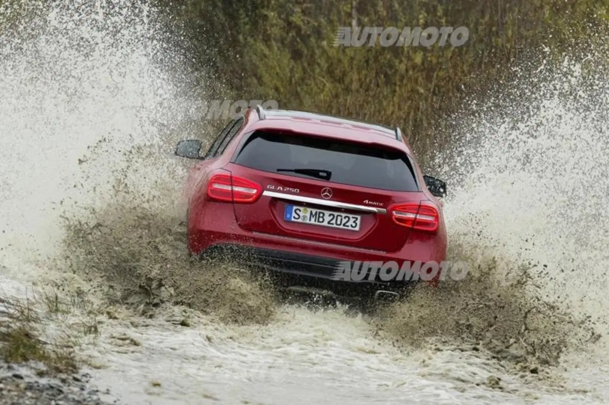 Mercedes-Benz GLA (10)