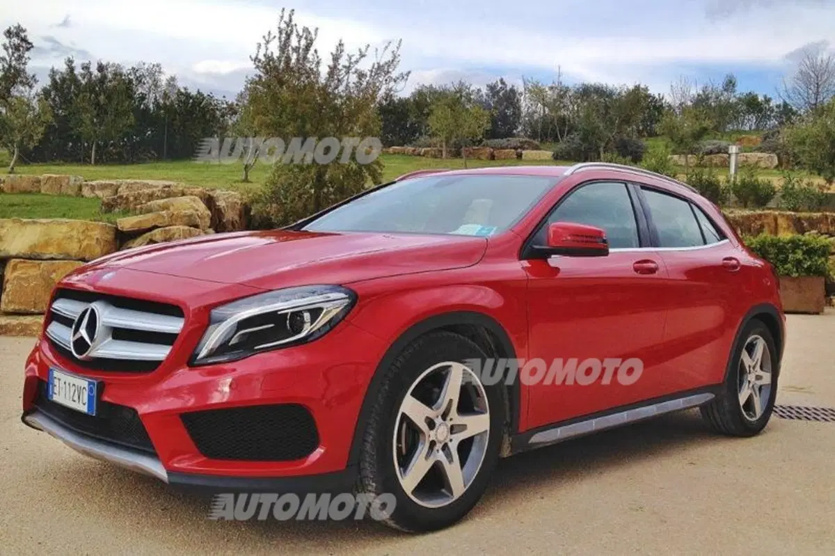 Mercedes-Benz GLA (30)