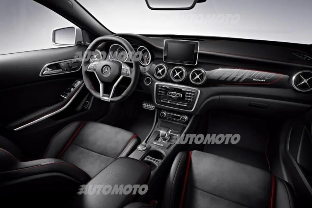 Mercedes-Benz GLA (46)
