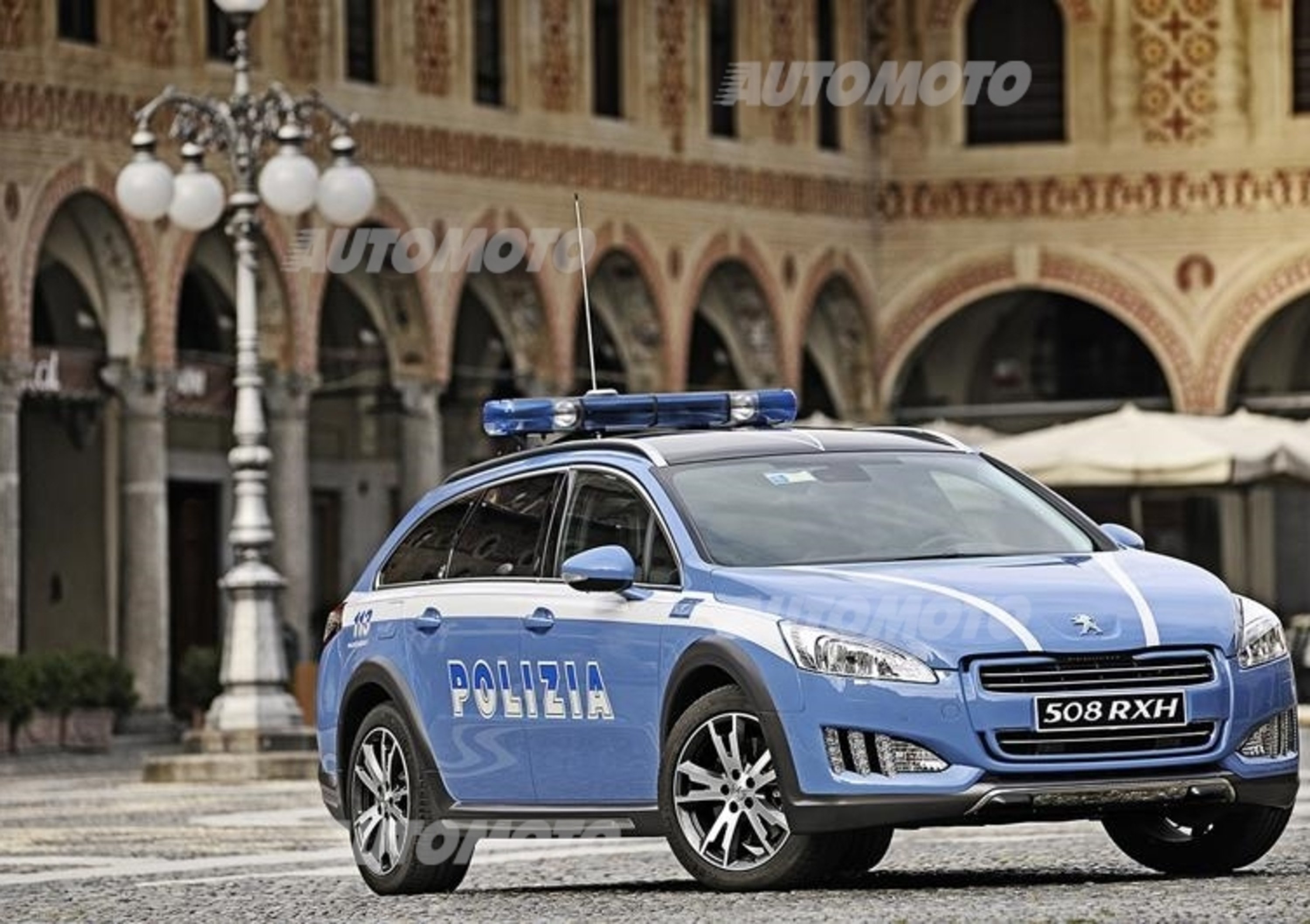 Peugeot: una 508 RXH a disposizione della Polizia Stradale