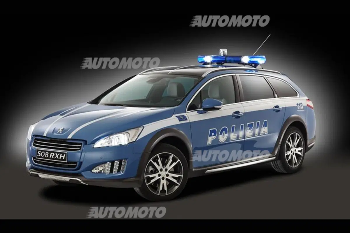 Peugeot: una 508 RXH a disposizione della Polizia Stradale (16)