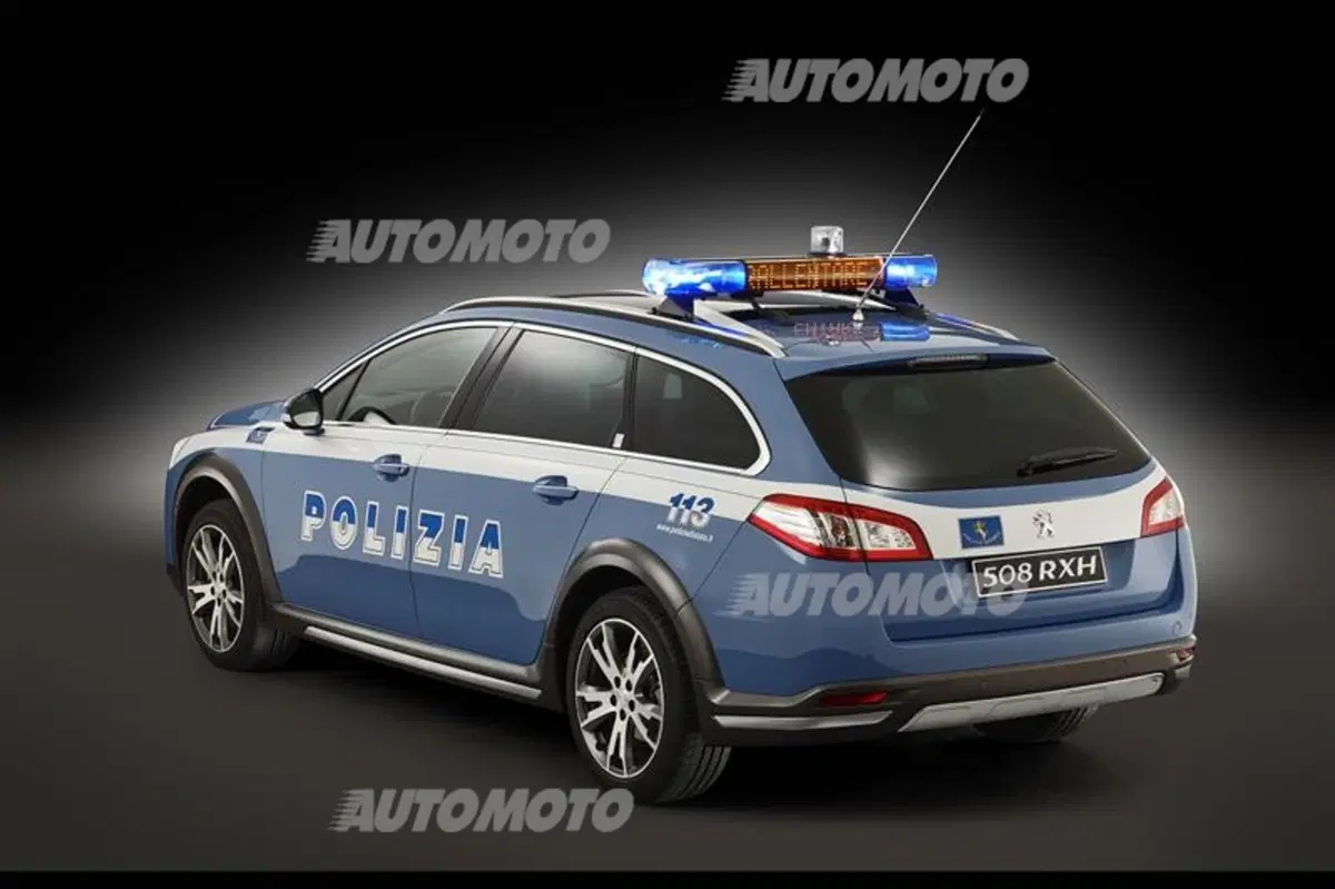 Peugeot: una 508 RXH a disposizione della Polizia Stradale (17)