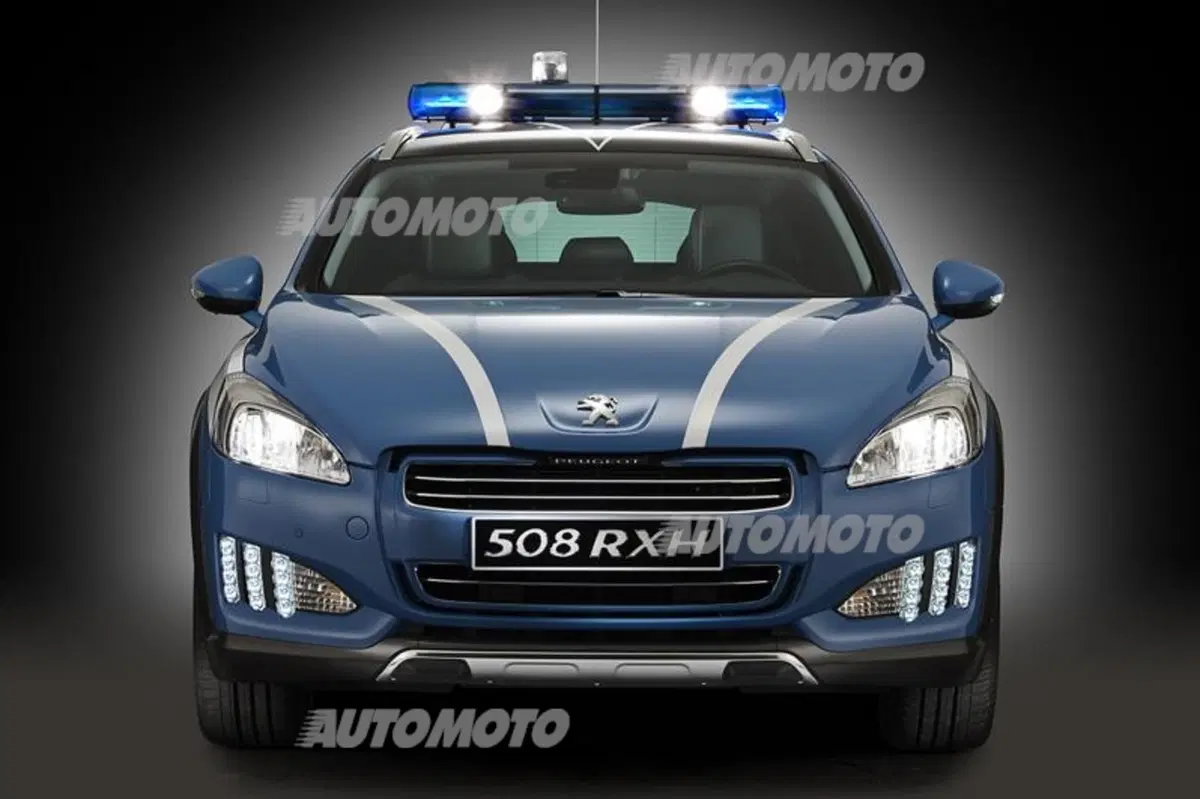 Peugeot: una 508 RXH a disposizione della Polizia Stradale (21)