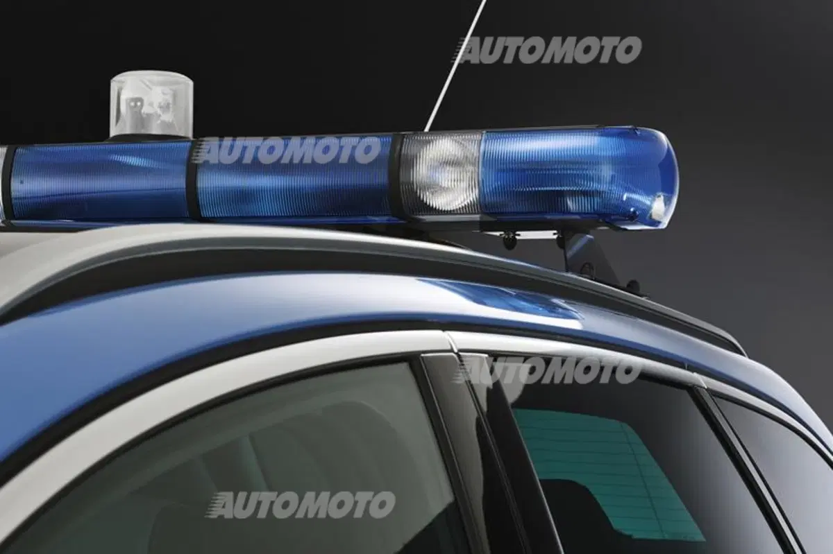 Peugeot: una 508 RXH a disposizione della Polizia Stradale (23)