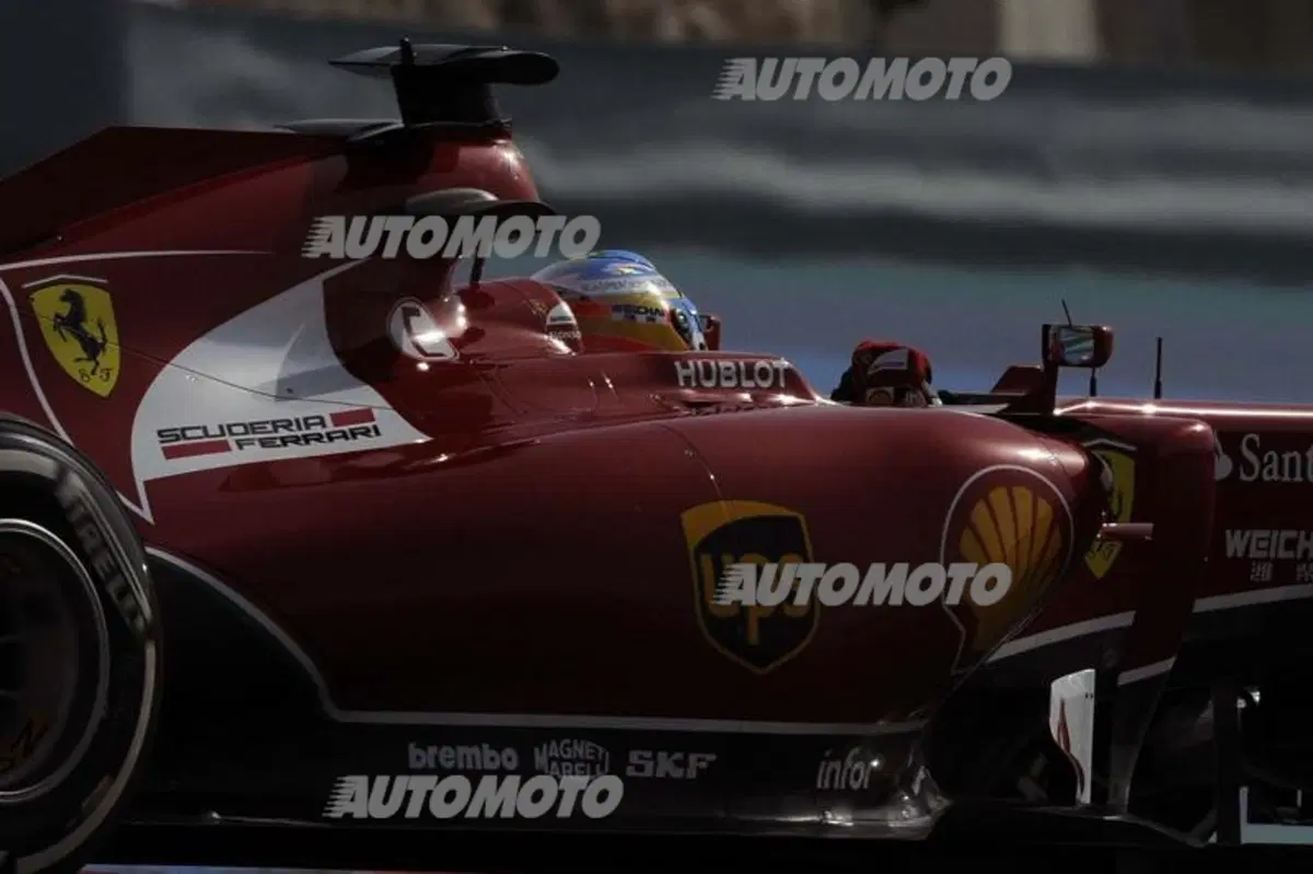 F1 Bahrain 2014: Hamilton domina le libere del venerdì. Kimi vola, ma è 14° (5)