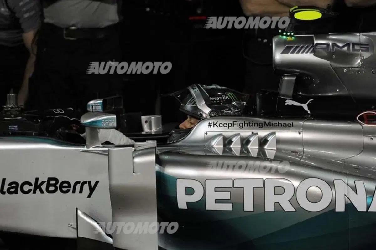 Formula 1 Bahrain 2014: Rosberg strappa la pole position nelle qualifiche (5)