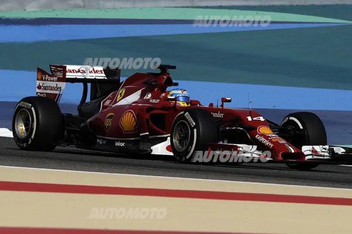 Formula 1 Bahrain 2014: le foto più belle del GP di Sakhir (32)