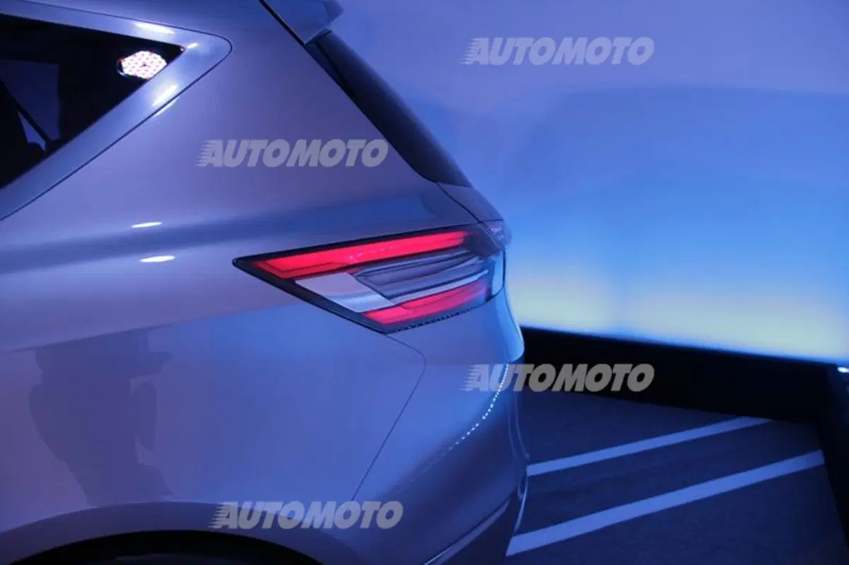 Ford al Salone del Mobile 2014 con la S-MAX Vignale concept (16)