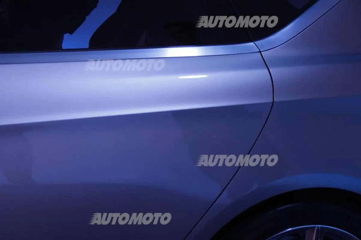 Ford al Salone del Mobile 2014 con la S-MAX Vignale concept (21)