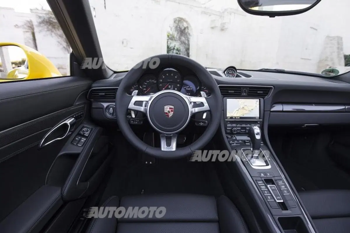 Porsche 911 Targa 4 (41)