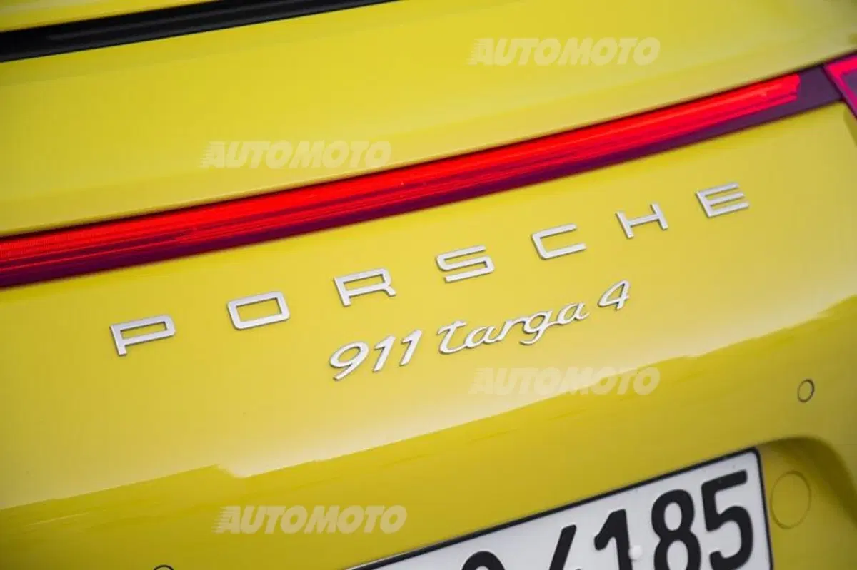 Porsche 911 Targa 4 (63)