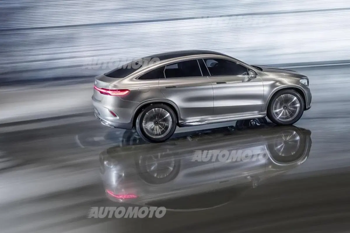 Mercedes-Benz Concept Coupé SUV: tutte le immagini (10)