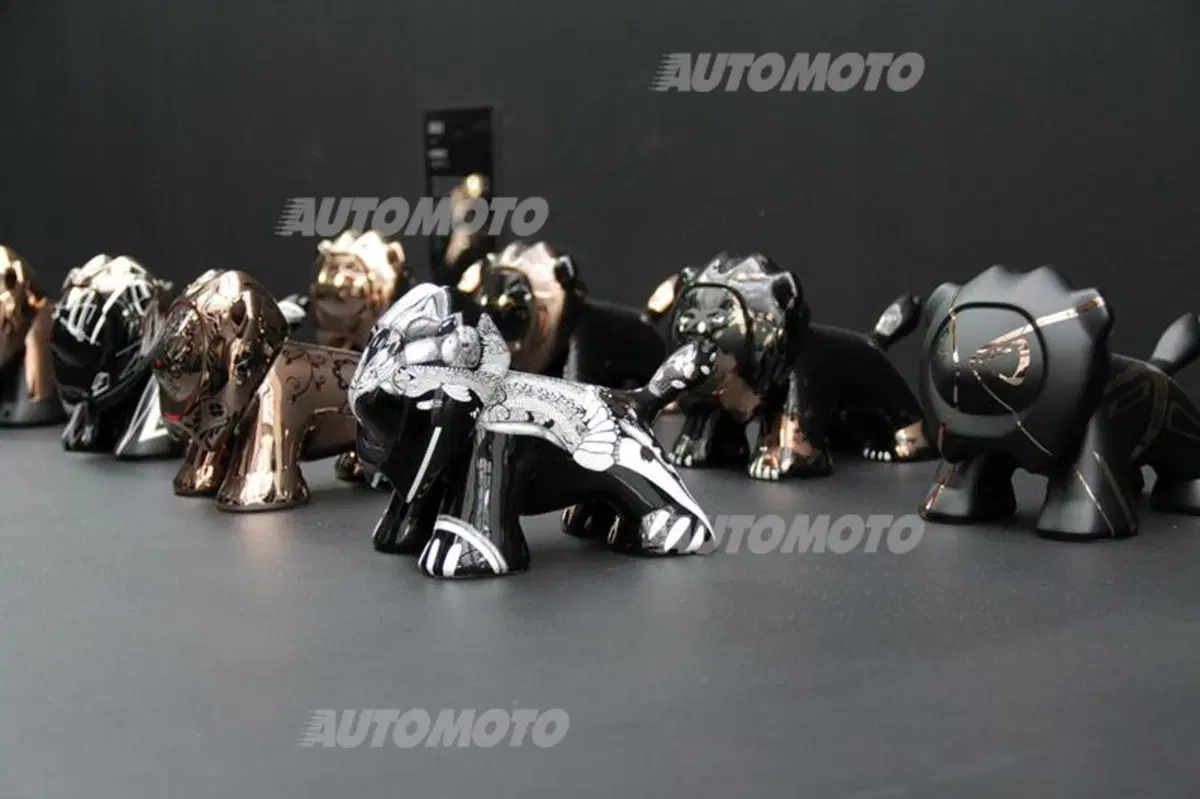 Peugeot al Salone del Mobile con il sofà Onyx (13)