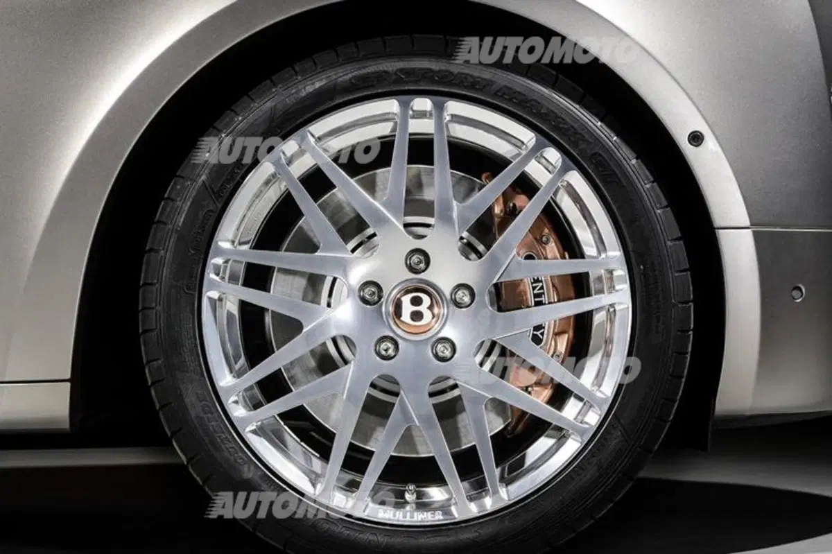 Bentley Hybrid Concept (11)