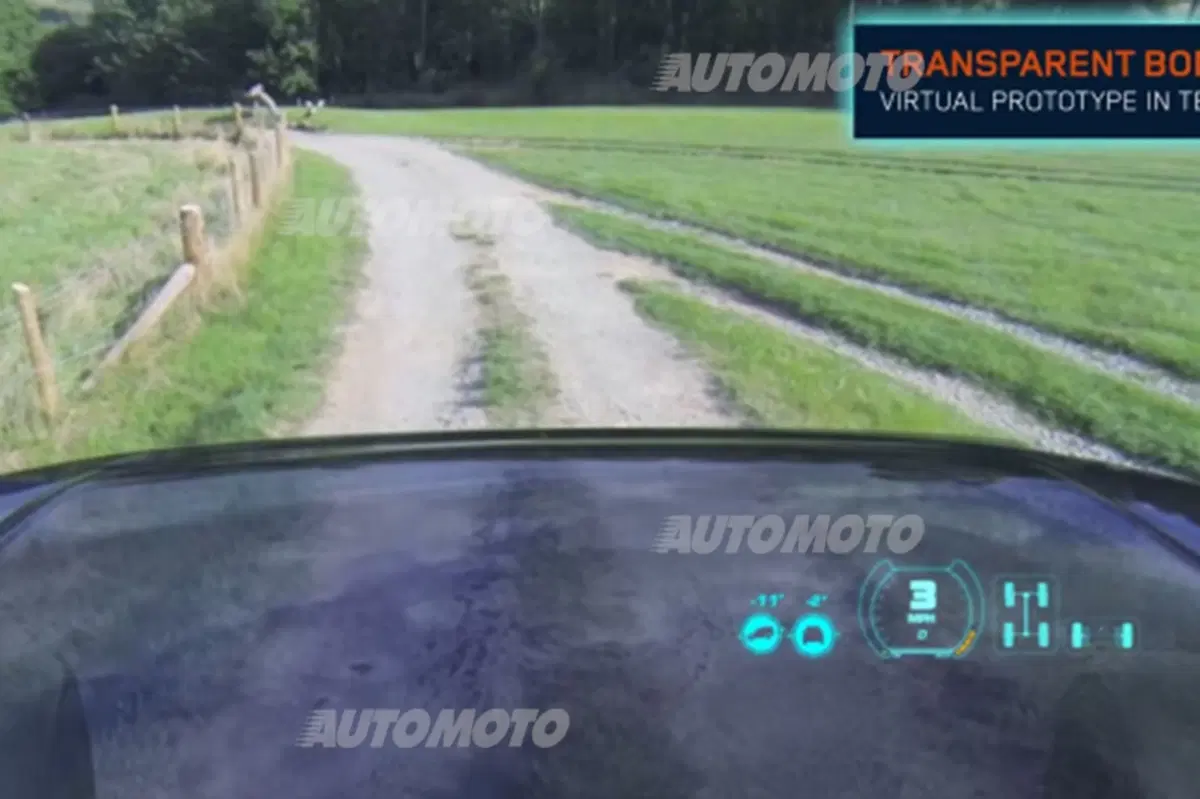 Land Rover: il cofano diventa (virtualmente) trasparente (3)
