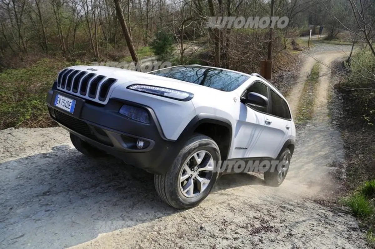 Nuova Jeep Cherokee 2014 (11)