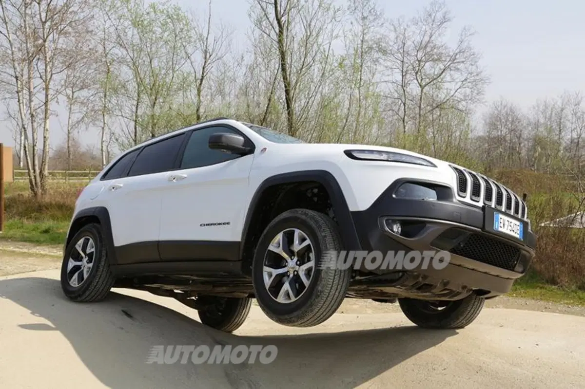 Nuova Jeep Cherokee 2014 (19)