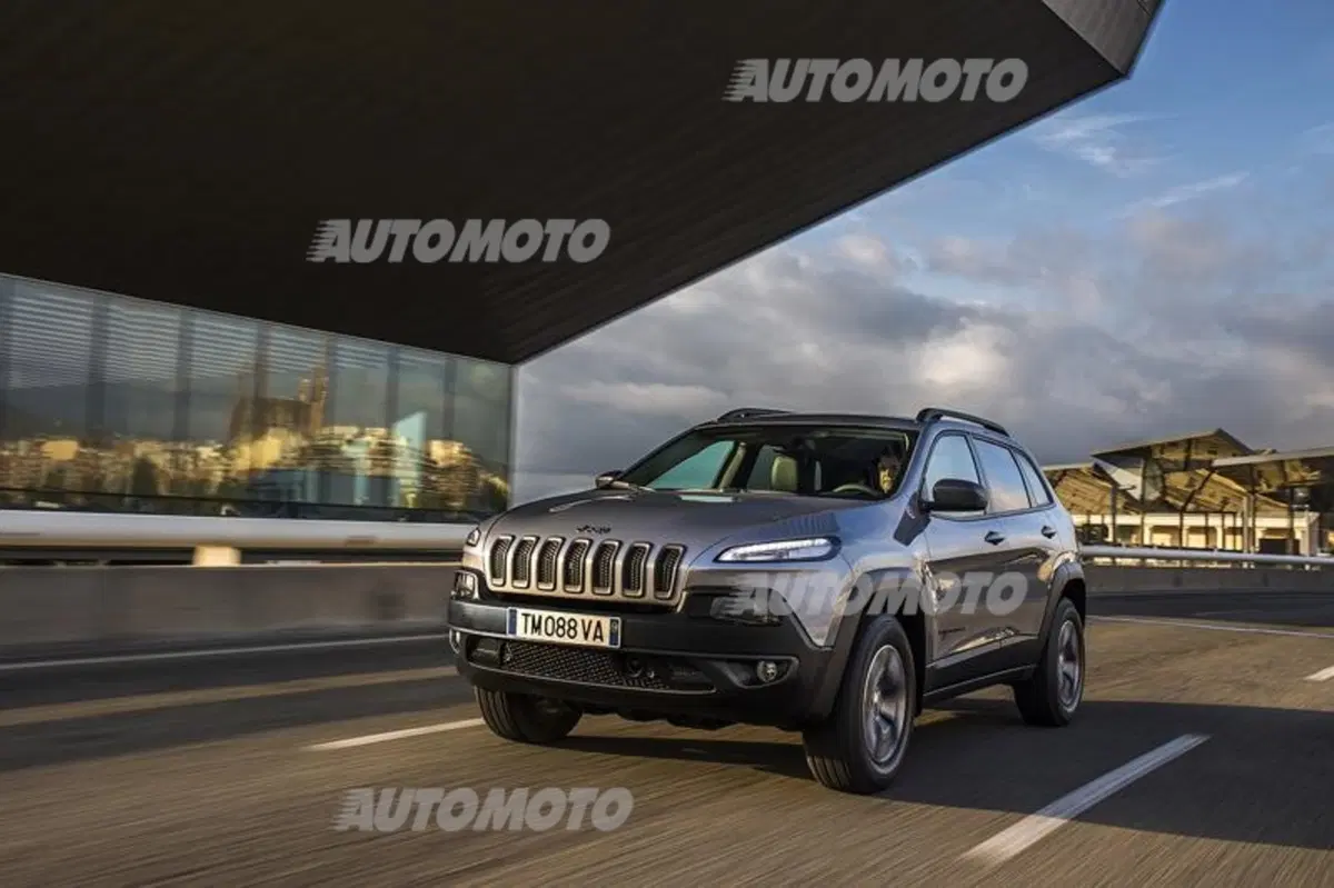 Nuova Jeep Cherokee 2014 (24)