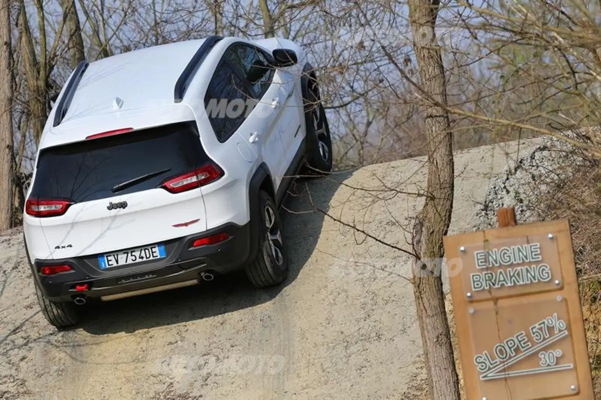 Nuova Jeep Cherokee 2014 (25)