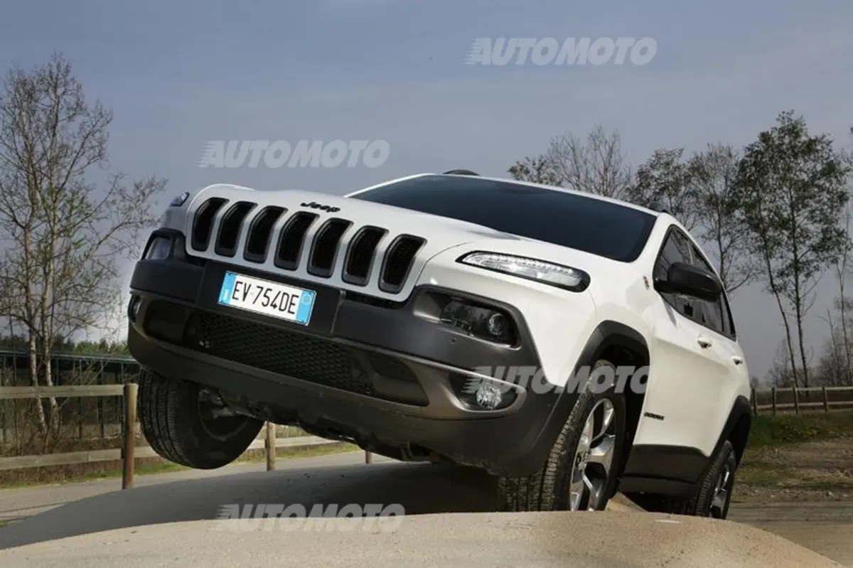 Nuova Jeep Cherokee 2014 (30)