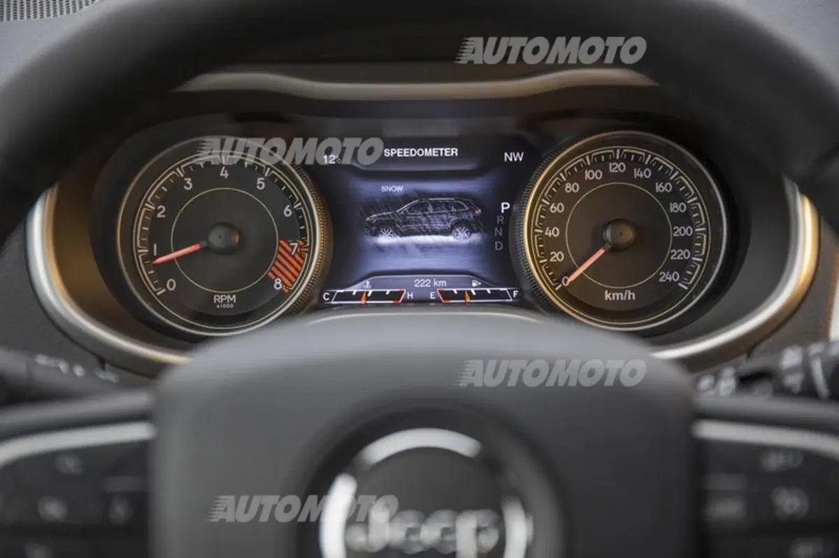 Nuova Jeep Cherokee 2014 (53)