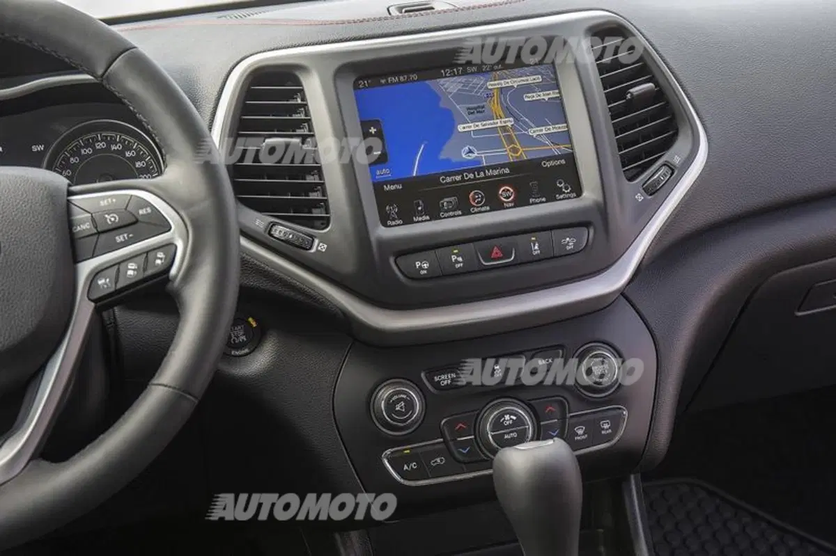 Nuova Jeep Cherokee 2014 (55)