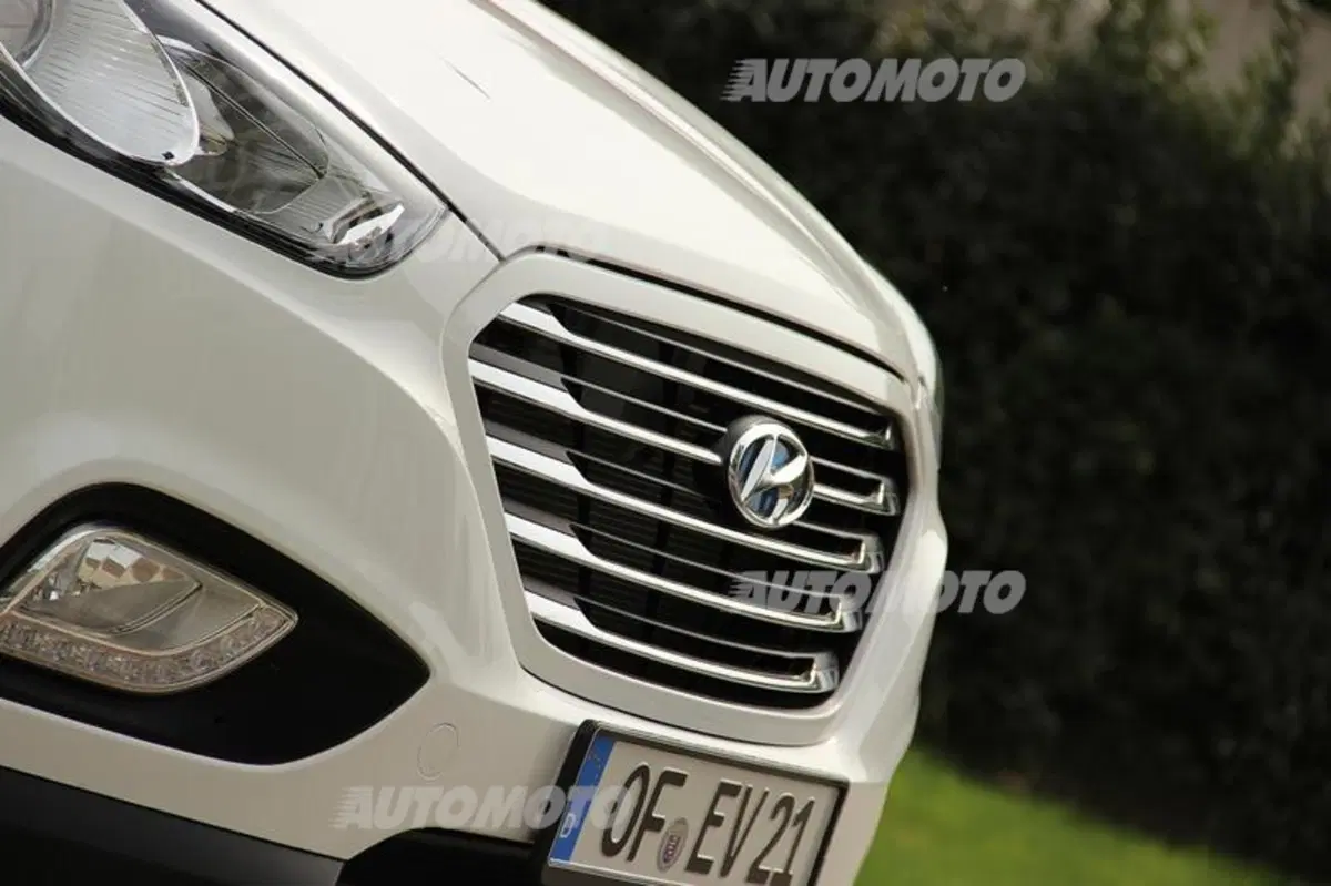 Hyundai ix35 Fuel Cell (7)