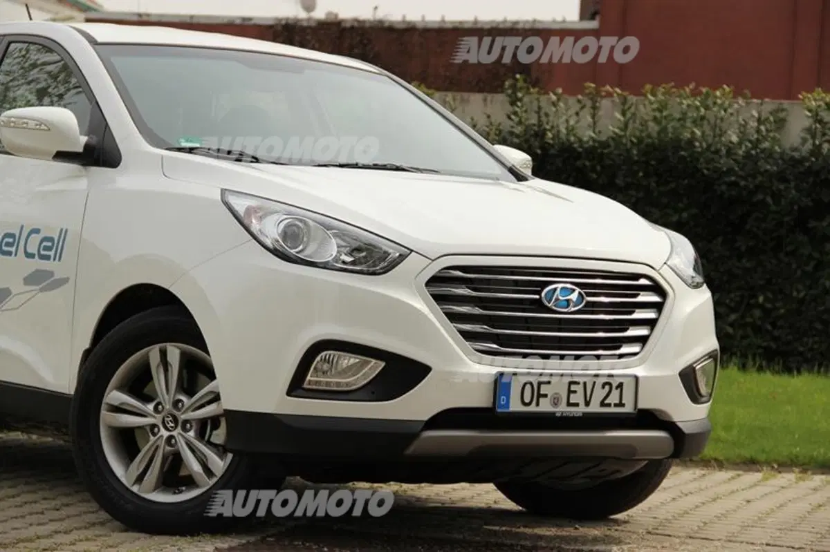 Hyundai ix35 Fuel Cell (9)
