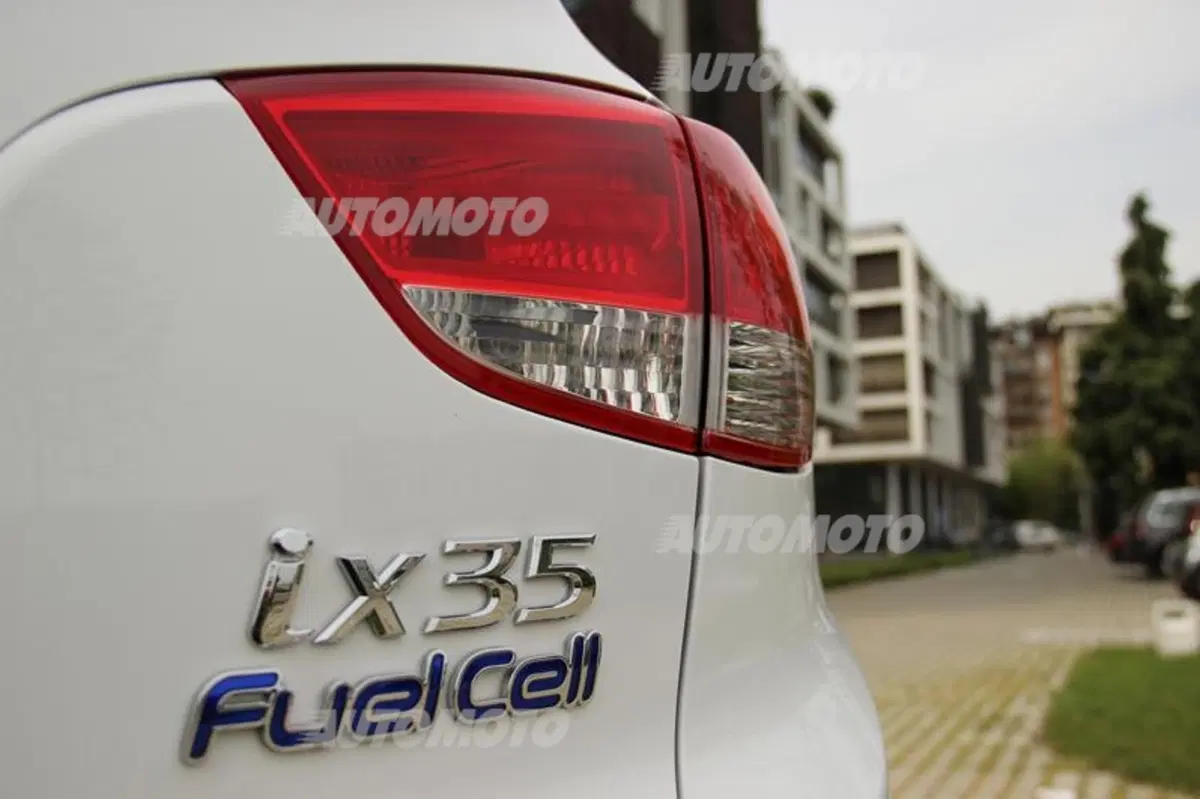 Hyundai ix35 Fuel Cell (24)