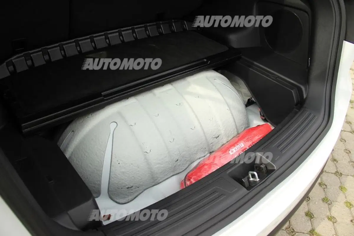 Hyundai ix35 Fuel Cell (26)