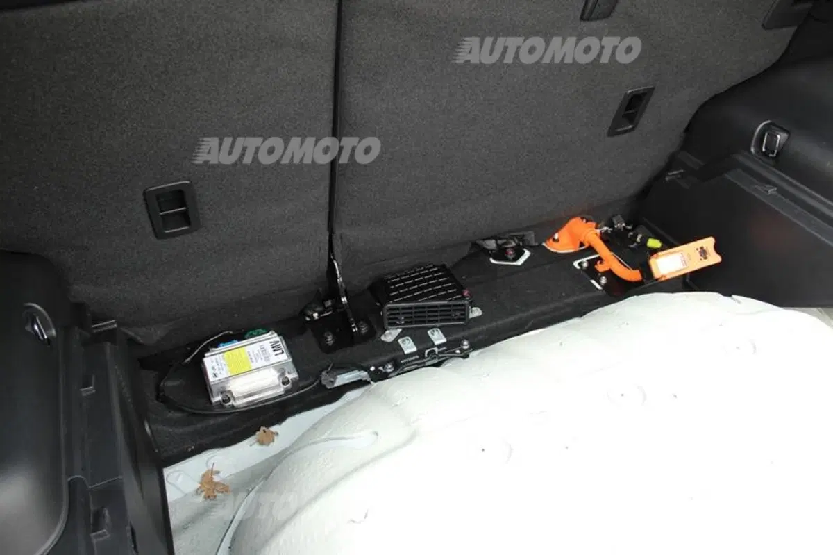 Hyundai ix35 Fuel Cell (29)