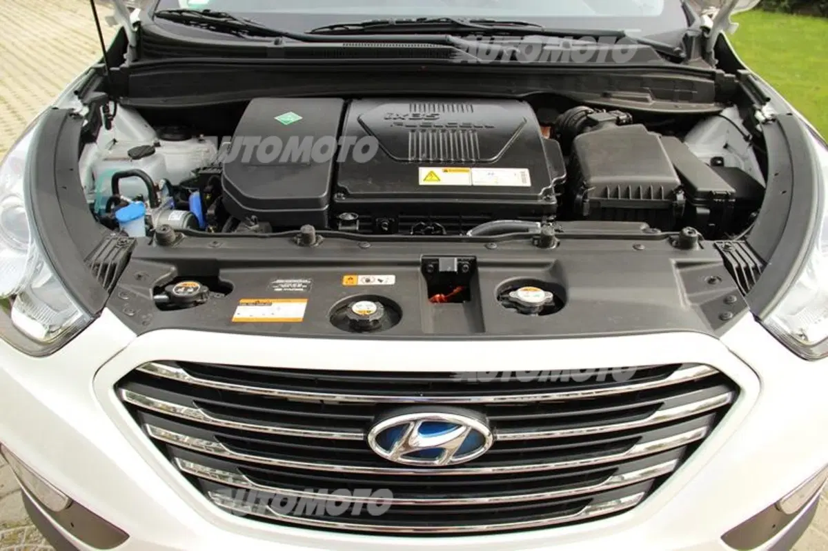 Hyundai ix35 Fuel Cell (32)