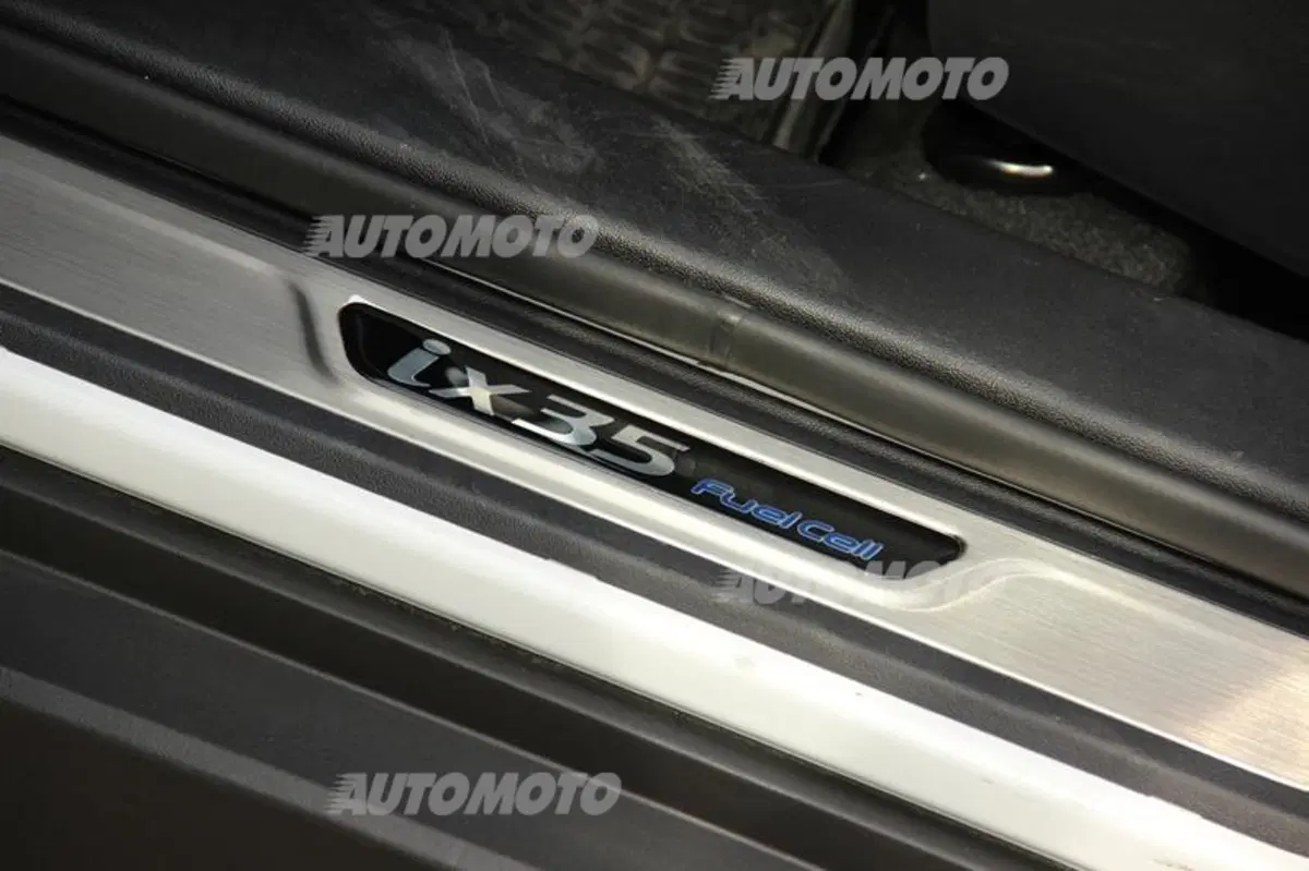 Hyundai ix35 Fuel Cell (38)