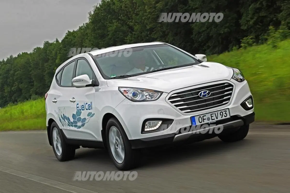 Hyundai ix35 Fuel Cell (47)