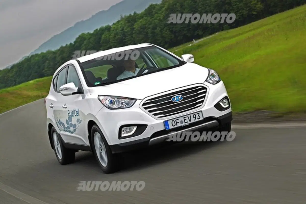 Hyundai ix35 Fuel Cell (48)