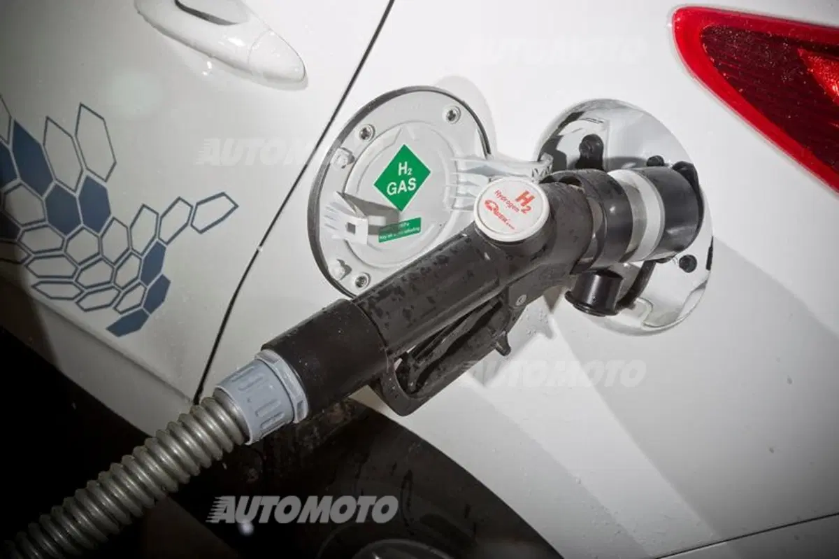 Hyundai ix35 Fuel Cell (53)