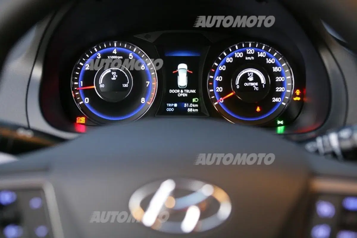 Hyundai ix35 Fuel Cell (59)