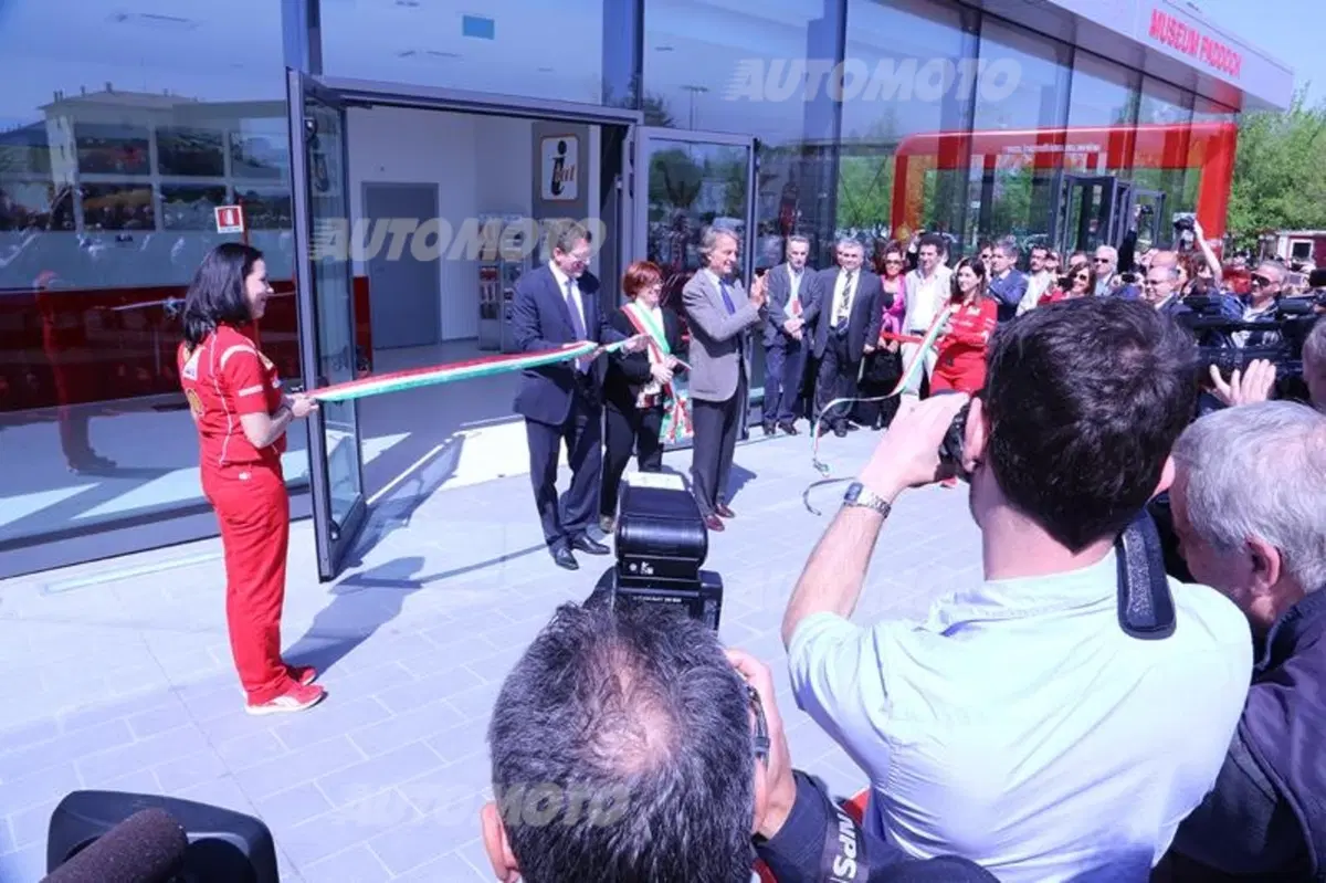 Museo Ferrari: arriva California Dreaming (2)