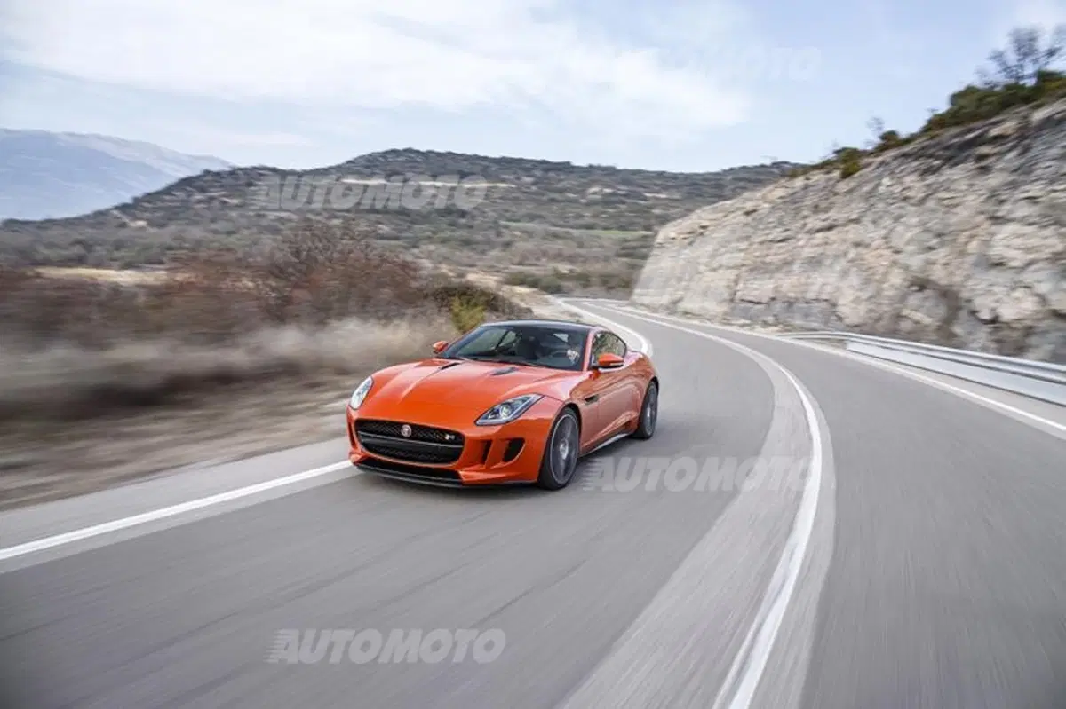 Jaguar F-Type Coupé (3)