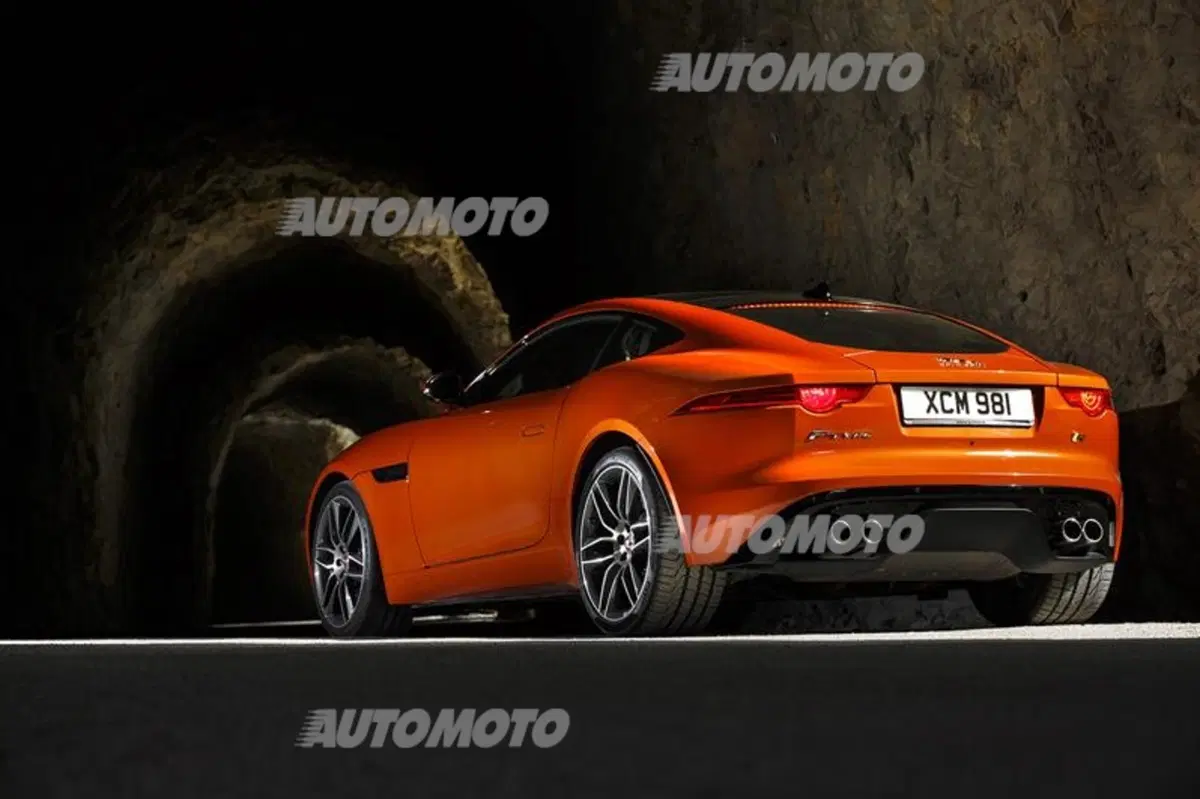 Jaguar F-Type Coupé (47)