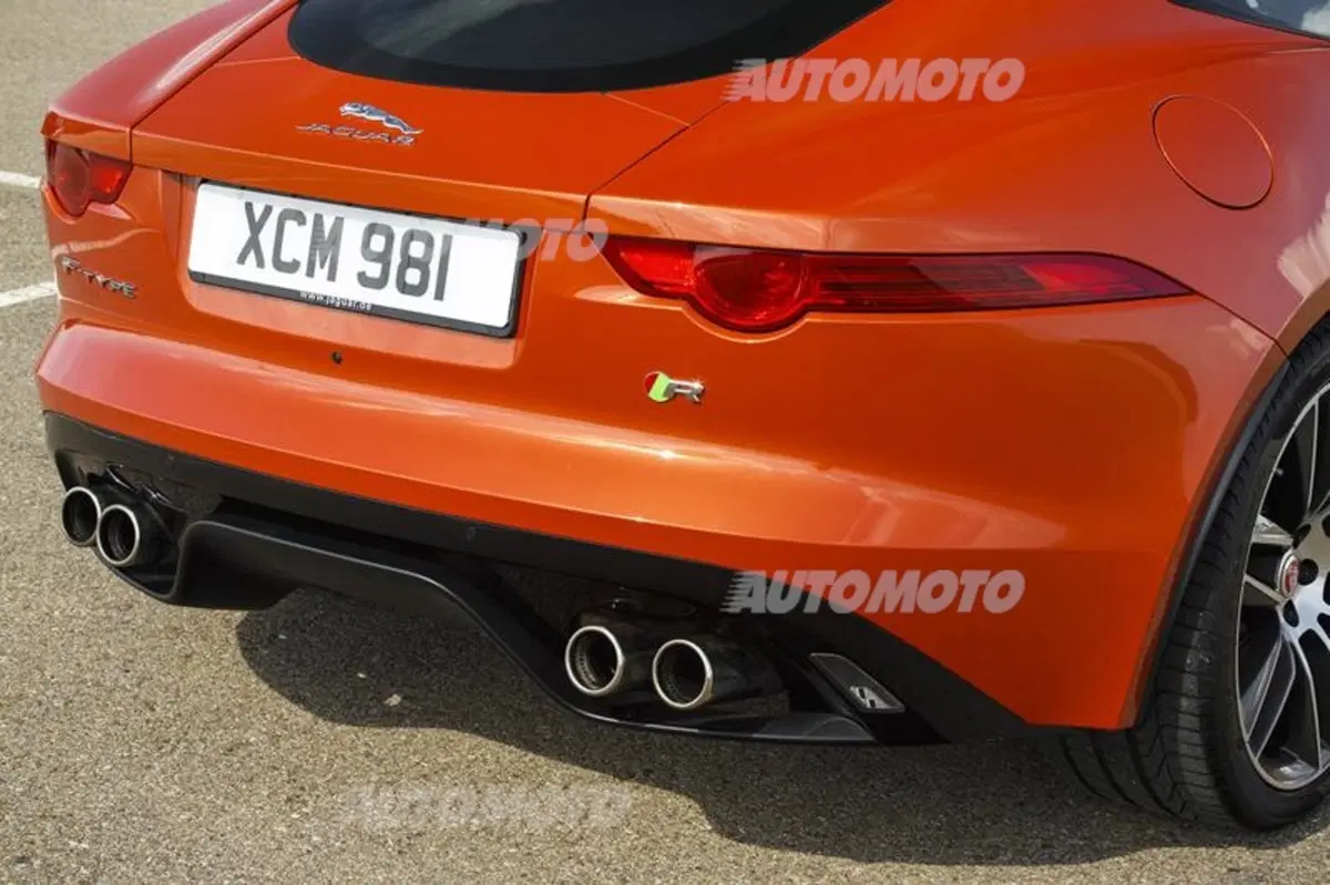Jaguar F-Type Coupé (57)