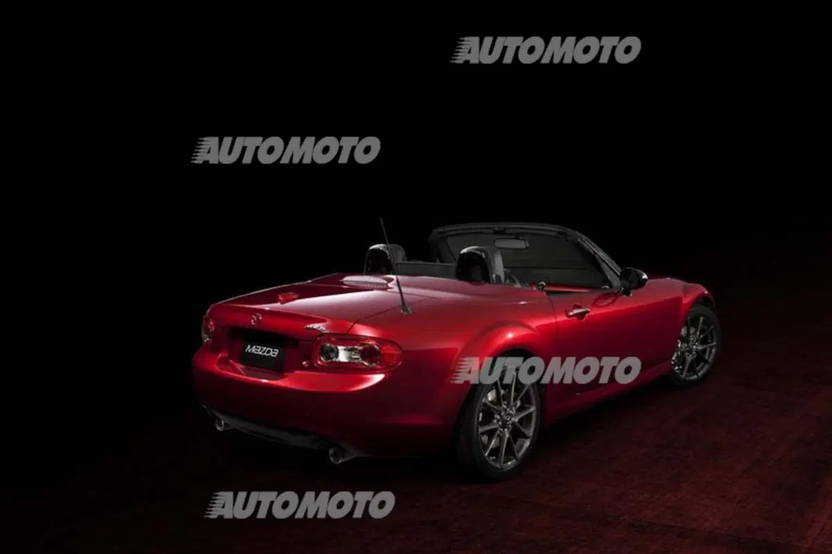 Mazda MX-5 25th Anniversary: celebra i 25 anni del modello (2)