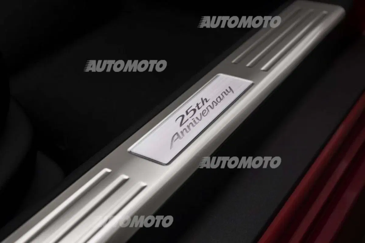 Mazda MX-5 25th Anniversary: celebra i 25 anni del modello (9)