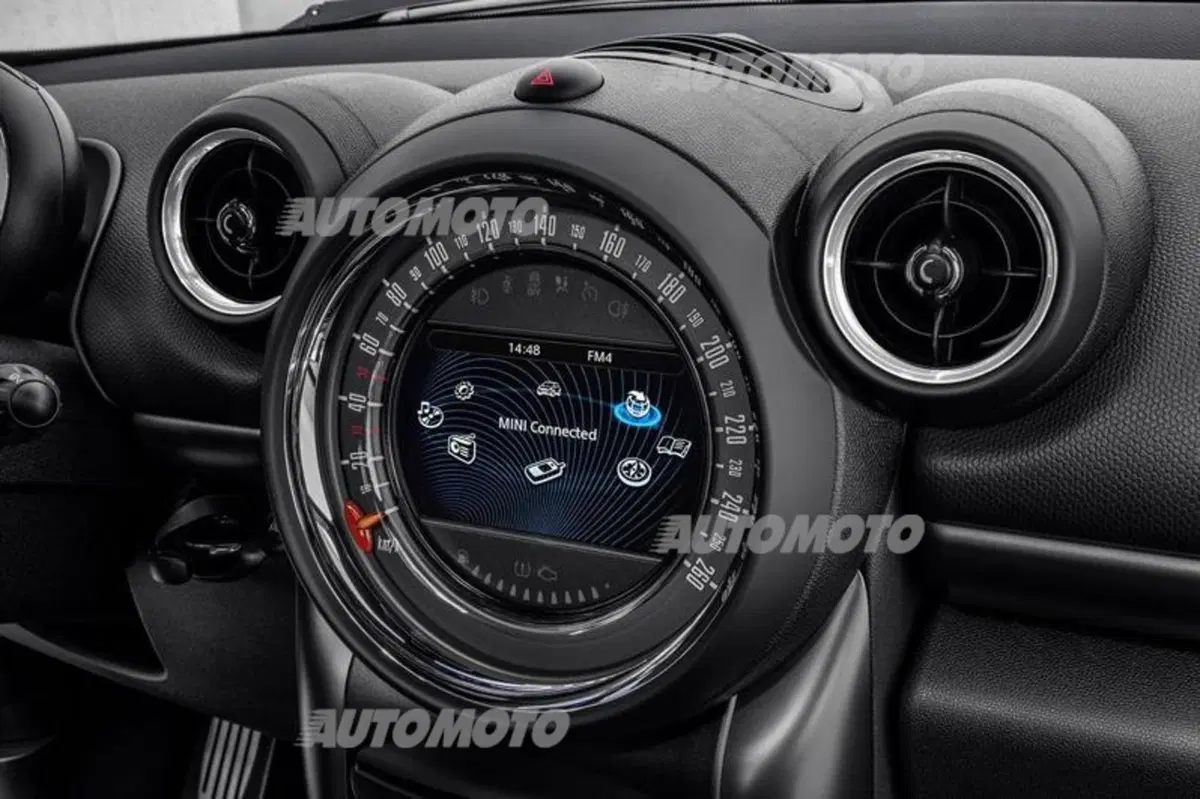 Mini Countryman restyling (21)