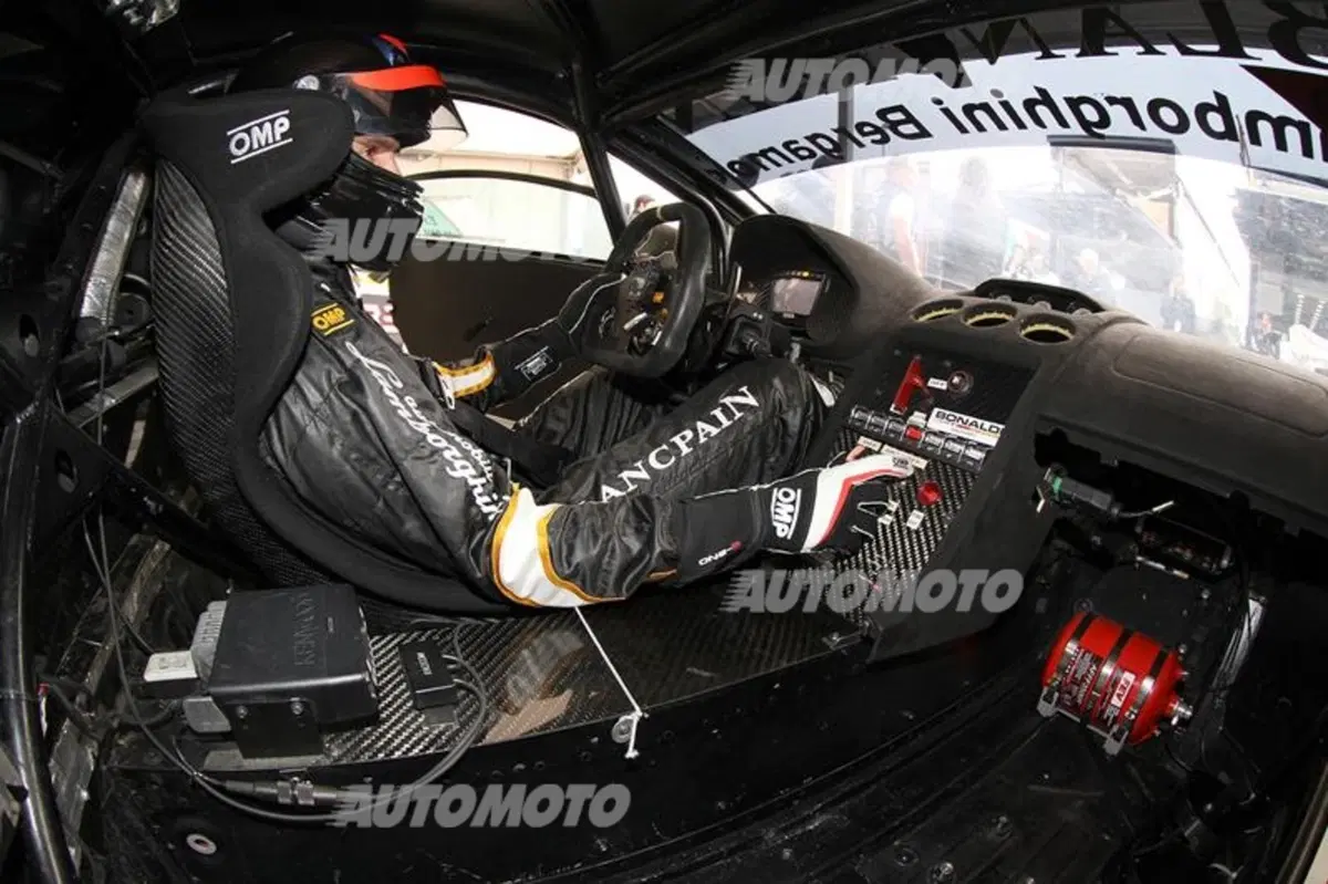 Lamborghini Super Trofeo, Monza. Pavlovic: «Mai smettere di lottare. Carpe diem» (9)