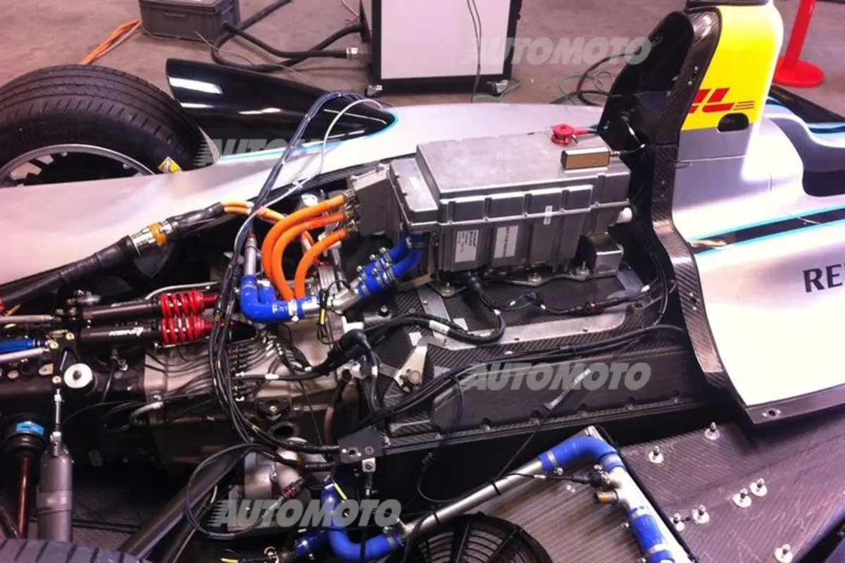 Collard: «La Formula E è performance con grandi margini di miglioramento» (8)