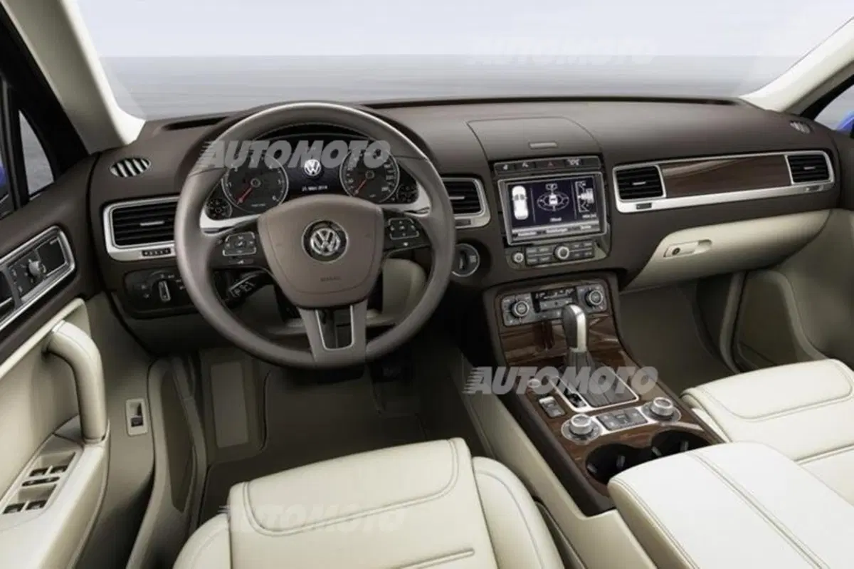 Volkswagen Touareg restyling: nuovo look e motori più efficienti (7)