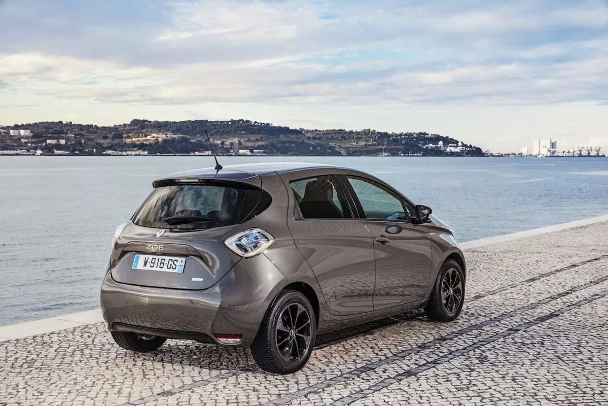 Renault Zoe: trecento veri km di autonomia (20)