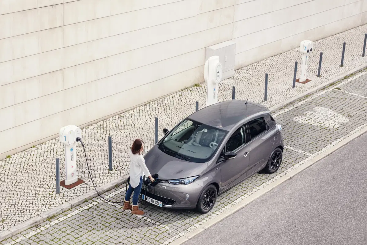 Renault Zoe: trecento veri km di autonomia (21)
