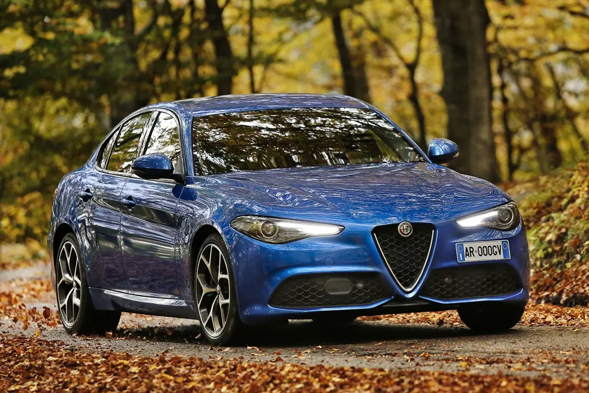 Quale comprare, Confronto: Subaru WRX STI Vs Alfa Romeo Giulia Veloce Q4 (4)